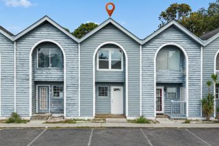 506 62nd Ave N Apt 5, Myrtle Beach, SC 29572