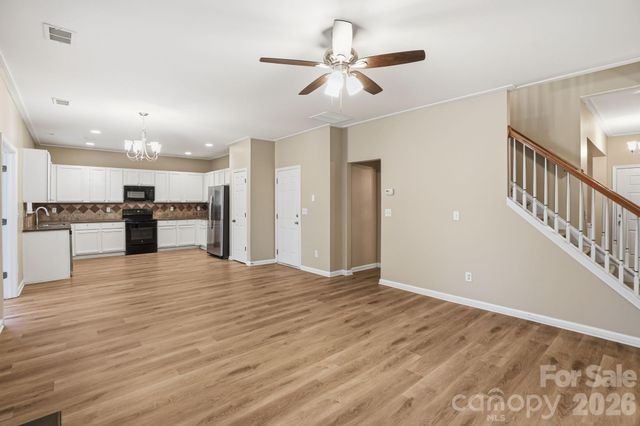 6427 Hermsley Road, Charlotte, NC 28278