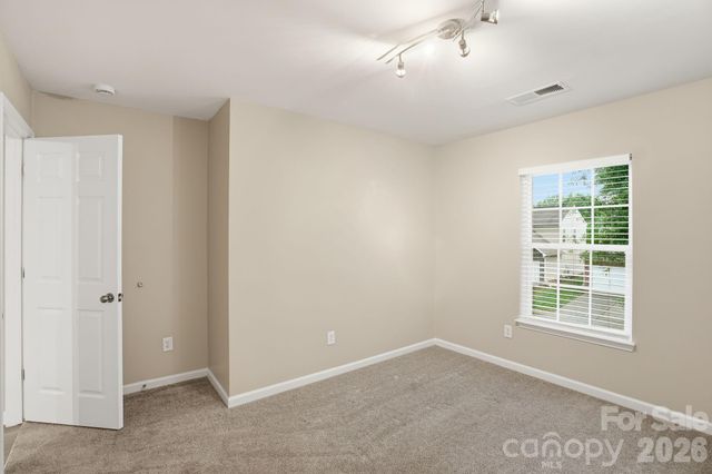 6427 Hermsley Road, Charlotte, NC 28278