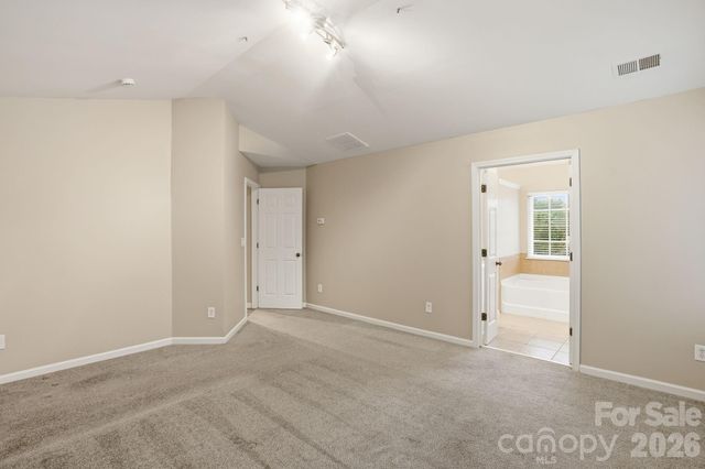 6427 Hermsley Road, Charlotte, NC 28278