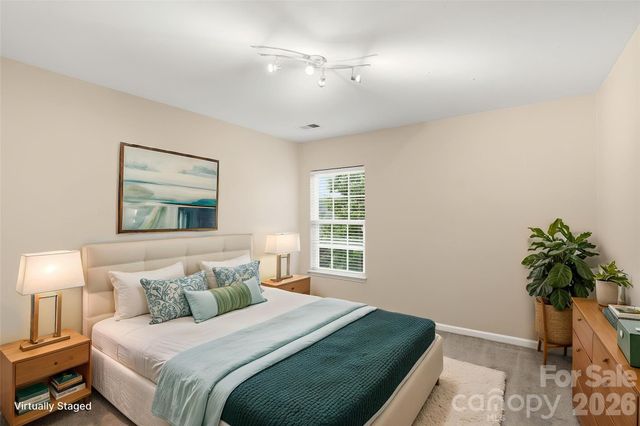 6427 Hermsley Road, Charlotte, NC 28278