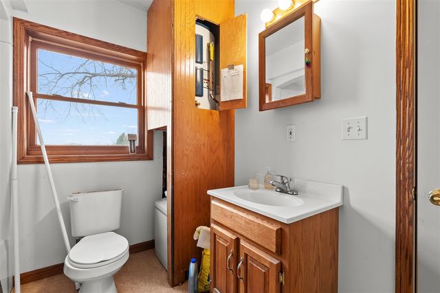 5844 S Scottdale Road, Berrien Springs, MI 49103