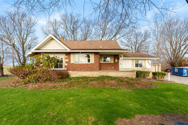 5844 S Scottdale Road, Berrien Springs, MI 49103