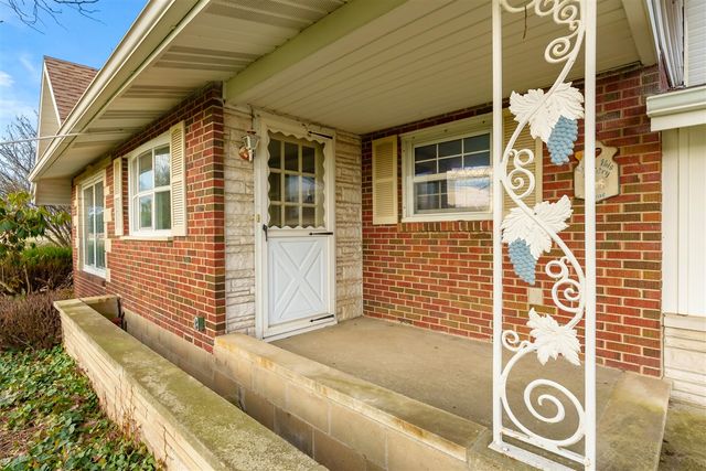5844 S Scottdale Road, Berrien Springs, MI 49103