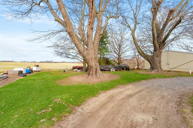 5844 S Scottdale Road, Berrien Springs, MI 49103