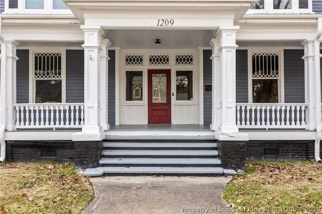 1209 N Elm Street, Lumberton, NC 28358