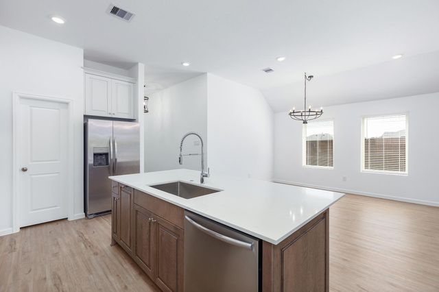 28819 Mount Bonnell Drive, New Caney, TX 77357