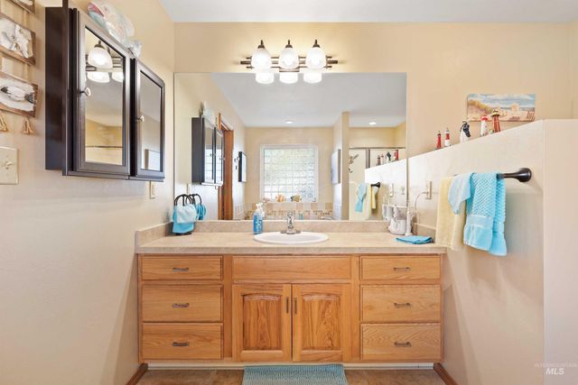 430 Pierce St., Twin Falls, ID 83301