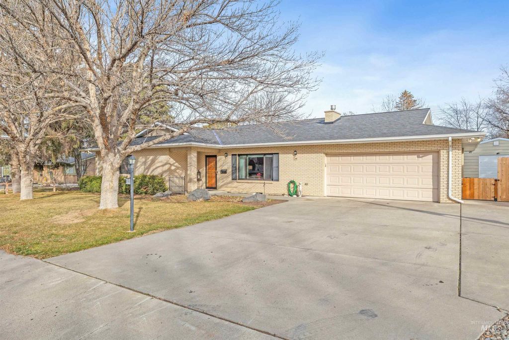 430 Pierce St., Twin Falls, ID 83301