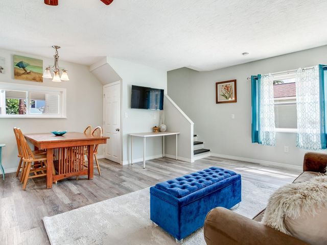 120 93RD AVENUE, Treasure Island, FL 33706