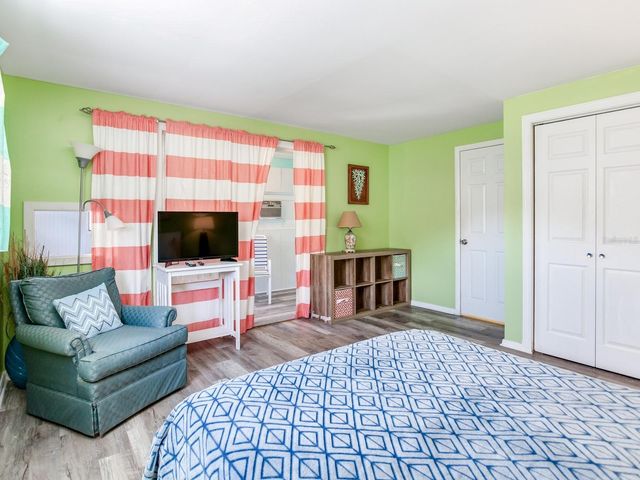 120 93RD AVENUE, Treasure Island, FL 33706
