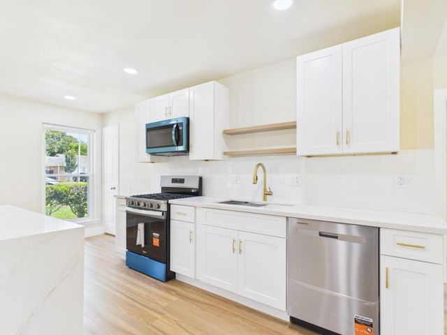7407 Lumber Jack Drive, Houston, TX 77040