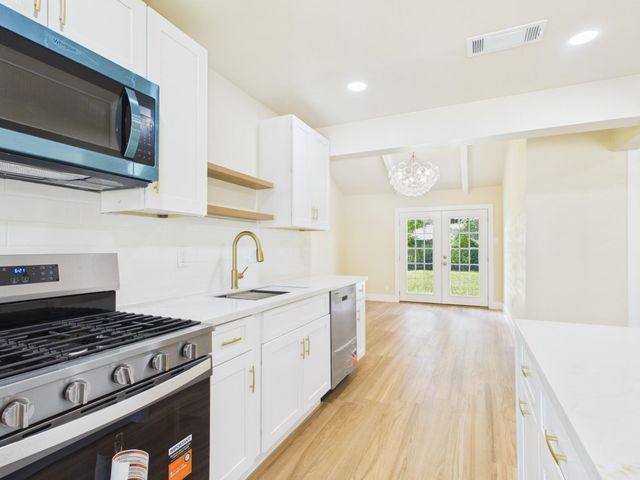 7407 Lumber Jack Drive, Houston, TX 77040