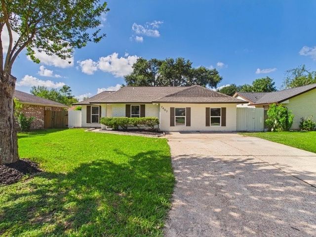 7407 Lumber Jack Drive, Houston, TX 77040