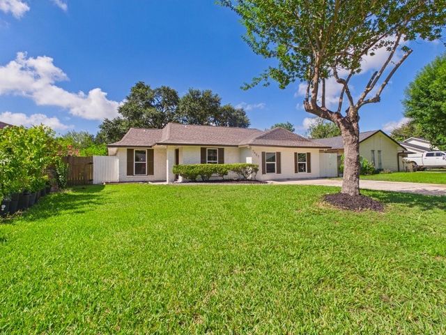7407 Lumber Jack Drive, Houston, TX 77040