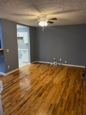 14 Willis St, Nashville, TN 37207