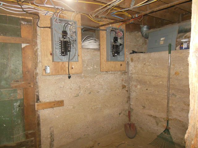 265 E Oak Street, Harrison, MI 48625