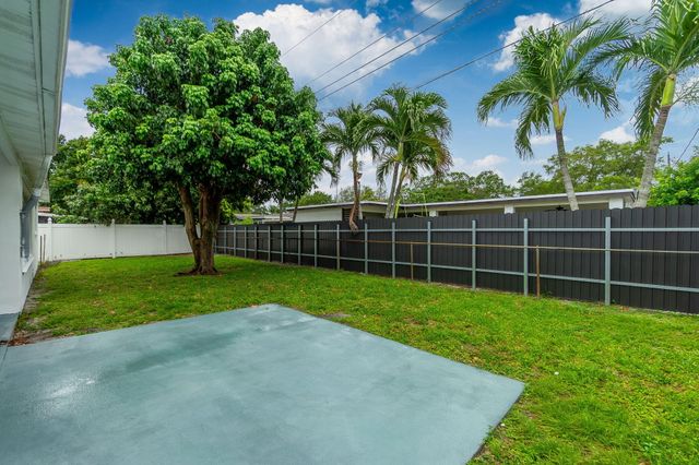 7230 Dilido Boulevard, Miramar, FL 33023