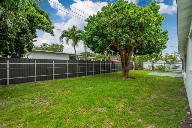 7230 Dilido Boulevard, Miramar, FL 33023