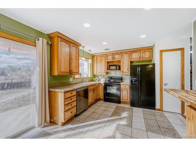 2159 S Kittredge Way, Aurora, CO 80013