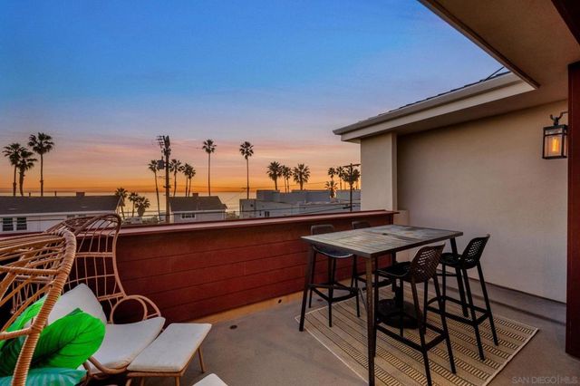 523 S MYERS ST, Oceanside, CA 92054