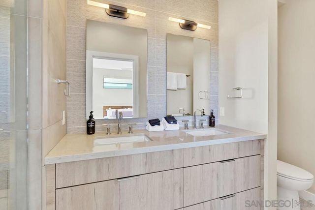 523 S MYERS ST, Oceanside, CA 92054