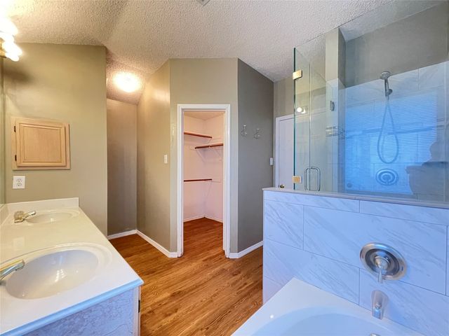 2070 Belvedere Drive, Lewisville, TX 75067