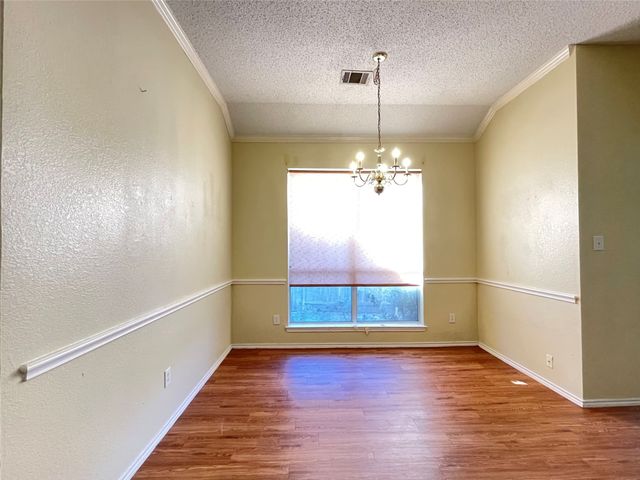 2070 Belvedere Drive, Lewisville, TX 75067