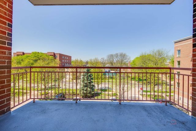 799 Graceland Avenue 402A, Des Plaines, IL 60016