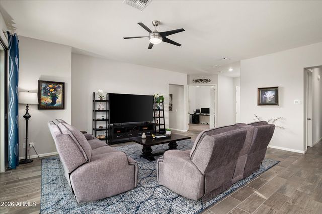 6406 W COPPER SPRINGS Road, Phoenix, AZ 85083