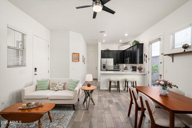 6406 W COPPER SPRINGS Road, Phoenix, AZ 85083