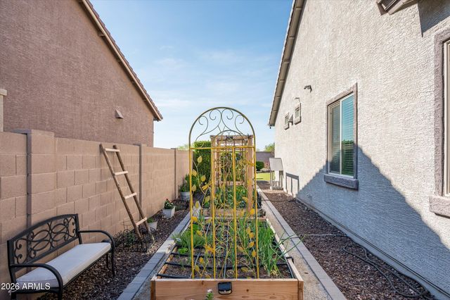 6406 W COPPER SPRINGS Road, Phoenix, AZ 85083