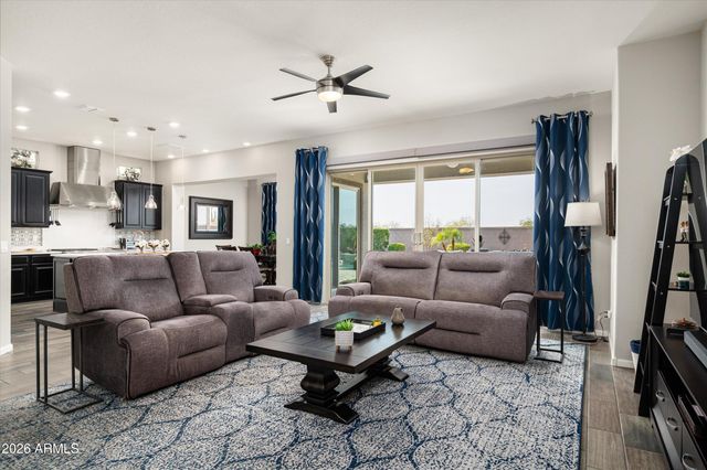 6406 W COPPER SPRINGS Road, Phoenix, AZ 85083