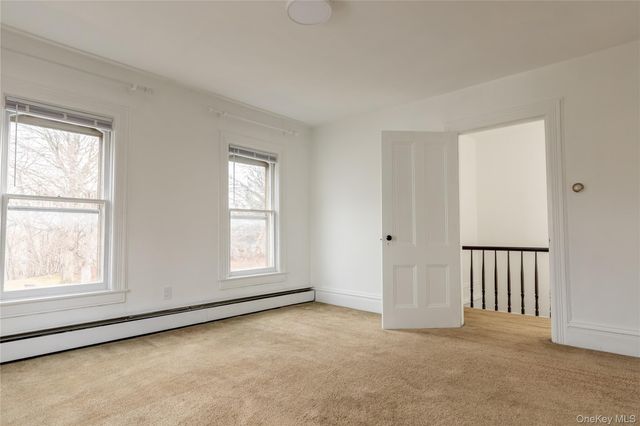 244 Broadway, Port Ewen, NY 12429