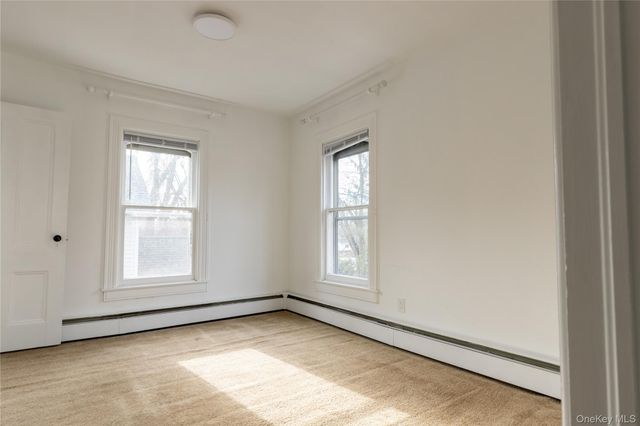 244 Broadway, Port Ewen, NY 12429