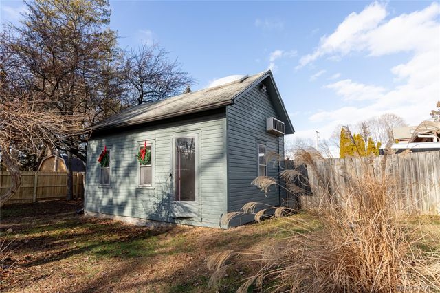 244 Broadway, Port Ewen, NY 12429