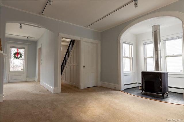 244 Broadway, Port Ewen, NY 12429