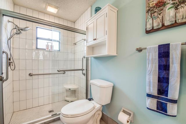 6690 SE Raintree Avenue, Stuart, FL 34997