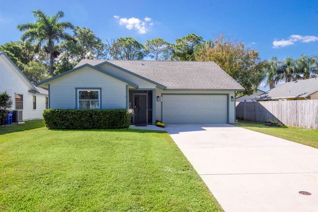 6690 SE Raintree Avenue, Stuart, FL 34997