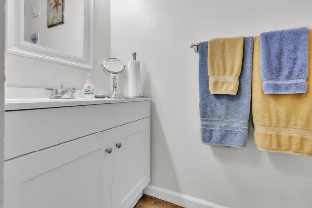 3960 Oak Villa Cir, Carmichael, CA 95608
