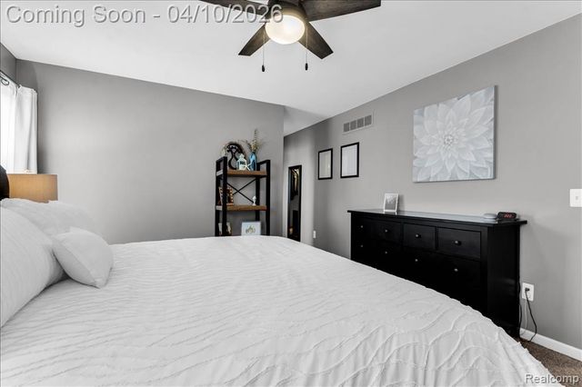 1868 Telford Court, Ypsilanti, MI 48198