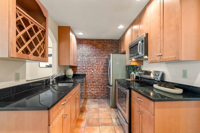338 Marlborough Street 2, Boston, MA 02115
