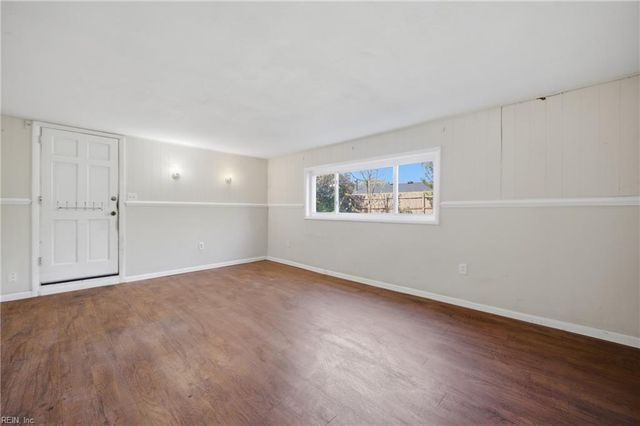 529 Longfellow AVE, Virginia Beach, VA 23462