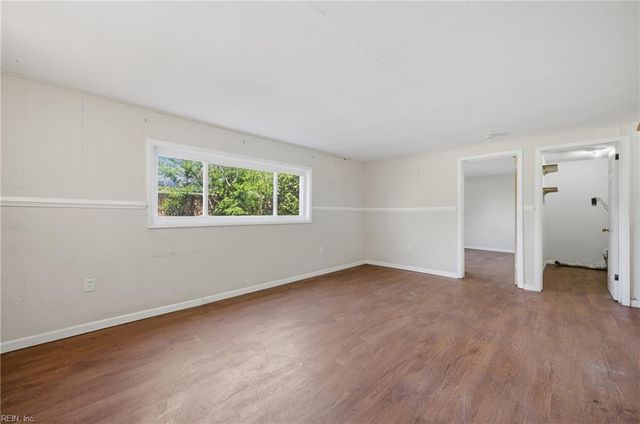 529 Longfellow AVE, Virginia Beach, VA 23462