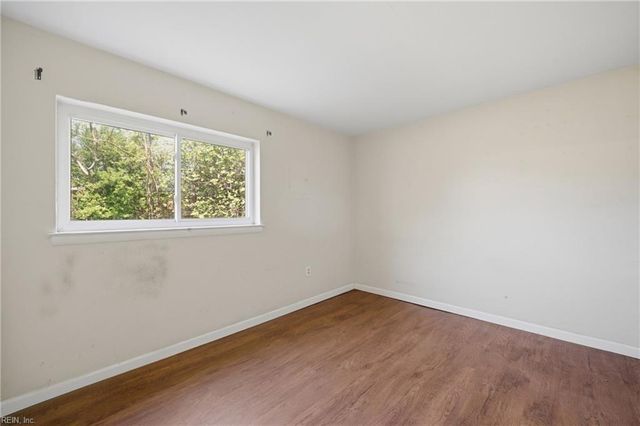 529 Longfellow AVE, Virginia Beach, VA 23462