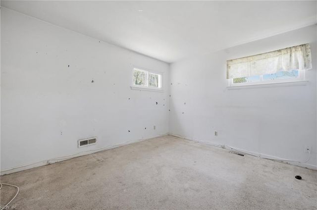 529 Longfellow AVE, Virginia Beach, VA 23462