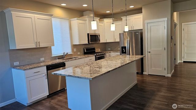 16203 9th Avenue E, Spanaway, WA 98387