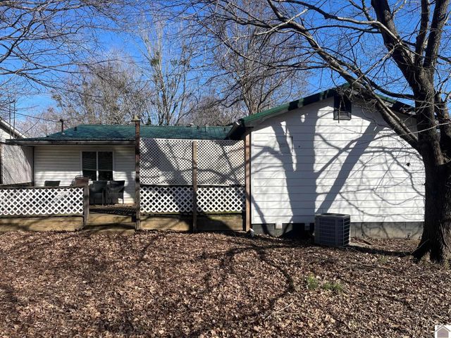 904 Starke Ave., Paducah, KY 42003