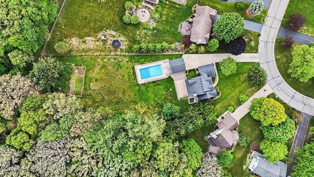 6047 Forest Edge Drive, Whitehouse, OH 43571