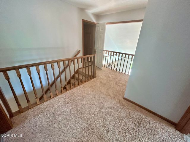 6047 Forest Edge Drive, Whitehouse, OH 43571